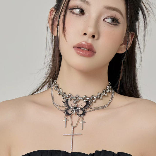 evilyumi Zircon Butterfly Necklace