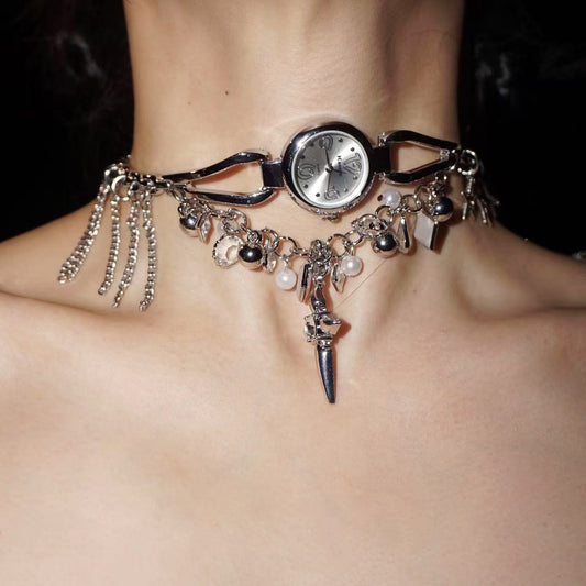 evilyumi Cross Clock Necklace